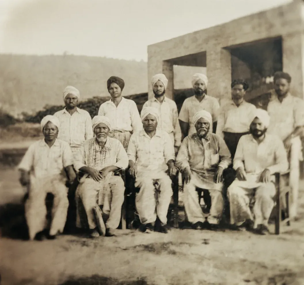 Foto danneggiata prima del restauro